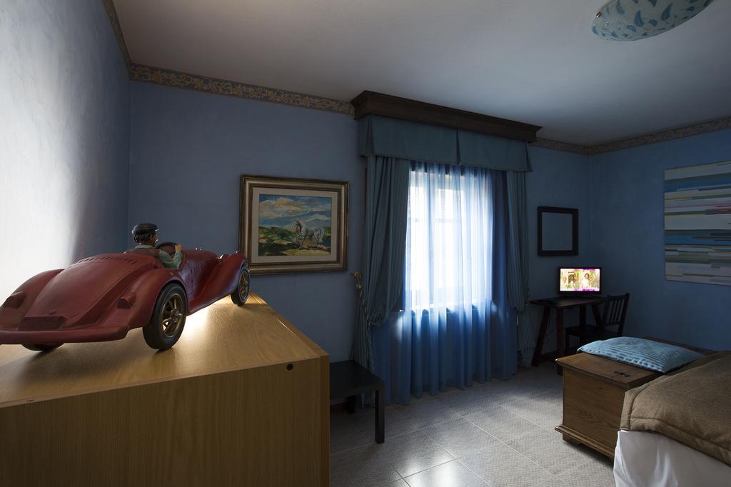 Bed and Breakfast Vibo In Centro Vibo Valentia Habitación foto